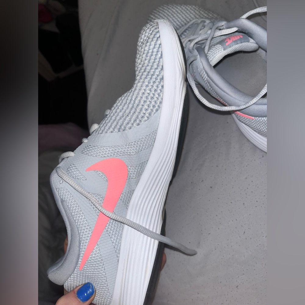 Size 12 women’s Nike shoes